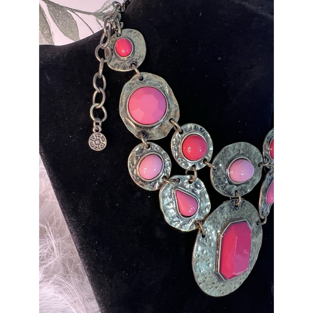 Ruby Rd. Vintage Pink Red Cabochon Bib Statement Necklace Boho-Chic Hammered - Picture 9 of 16